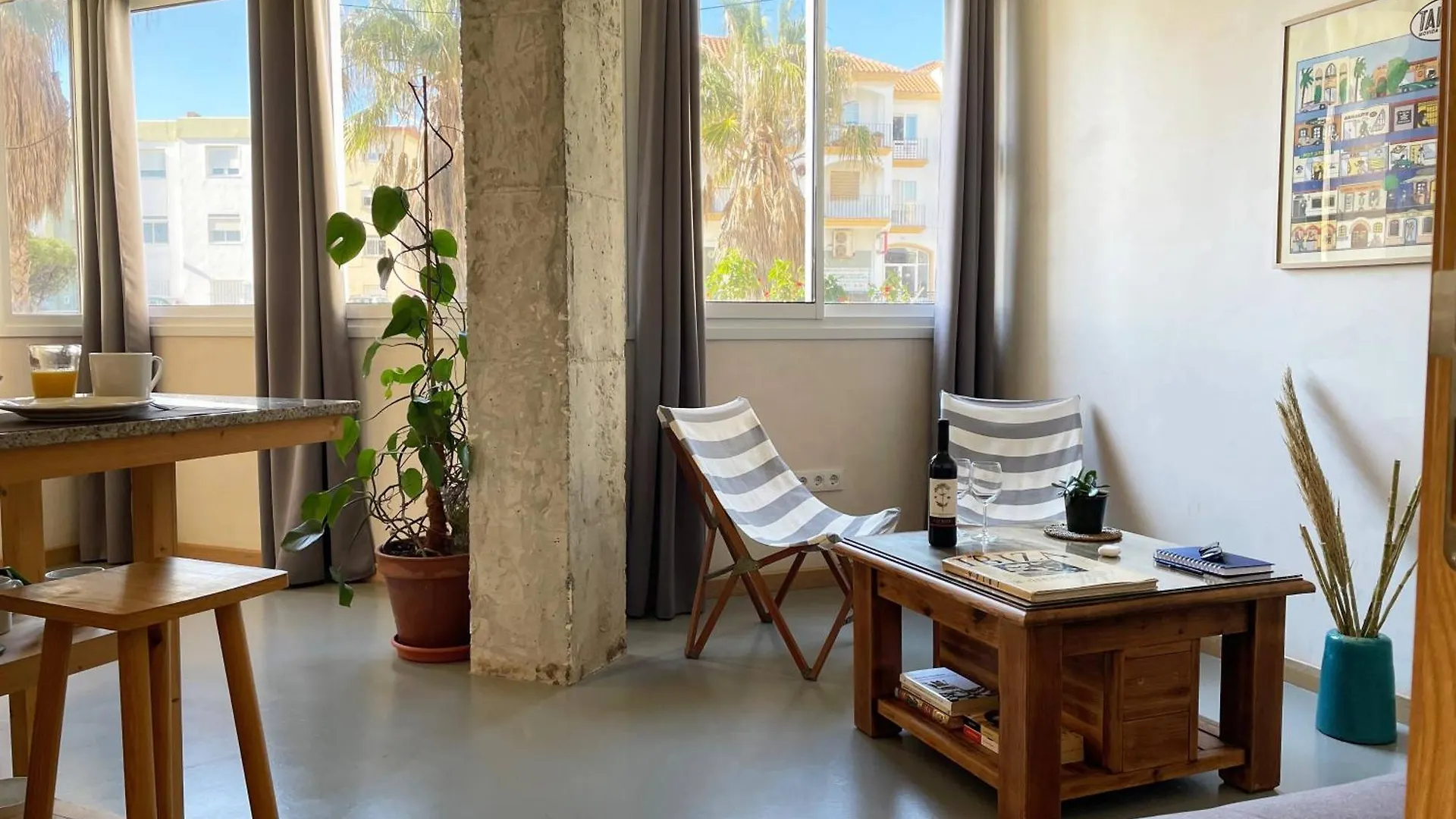 Smart Apartments Tarifa 0*,