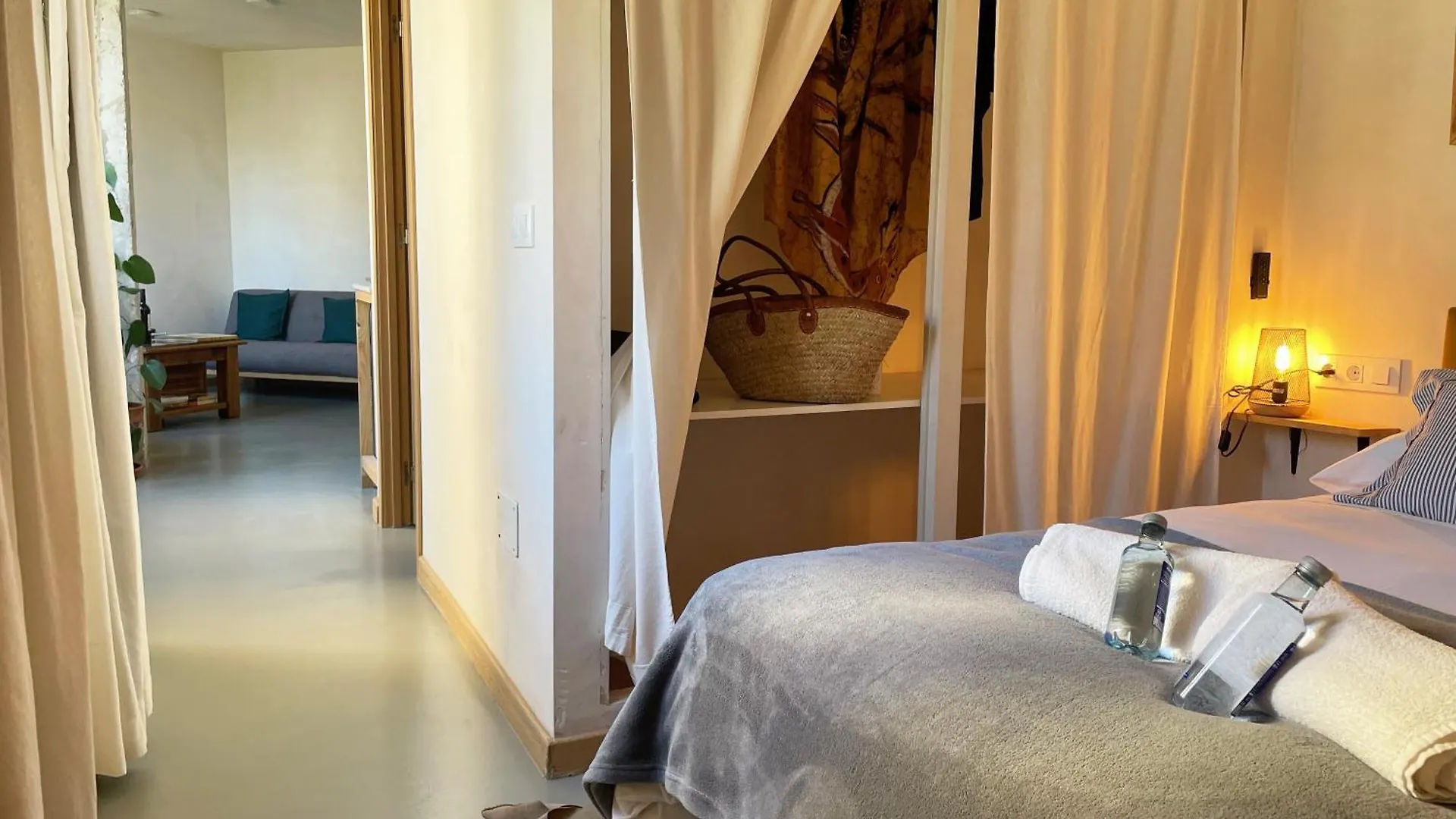 Smart Apartments Tarifa 0*,
